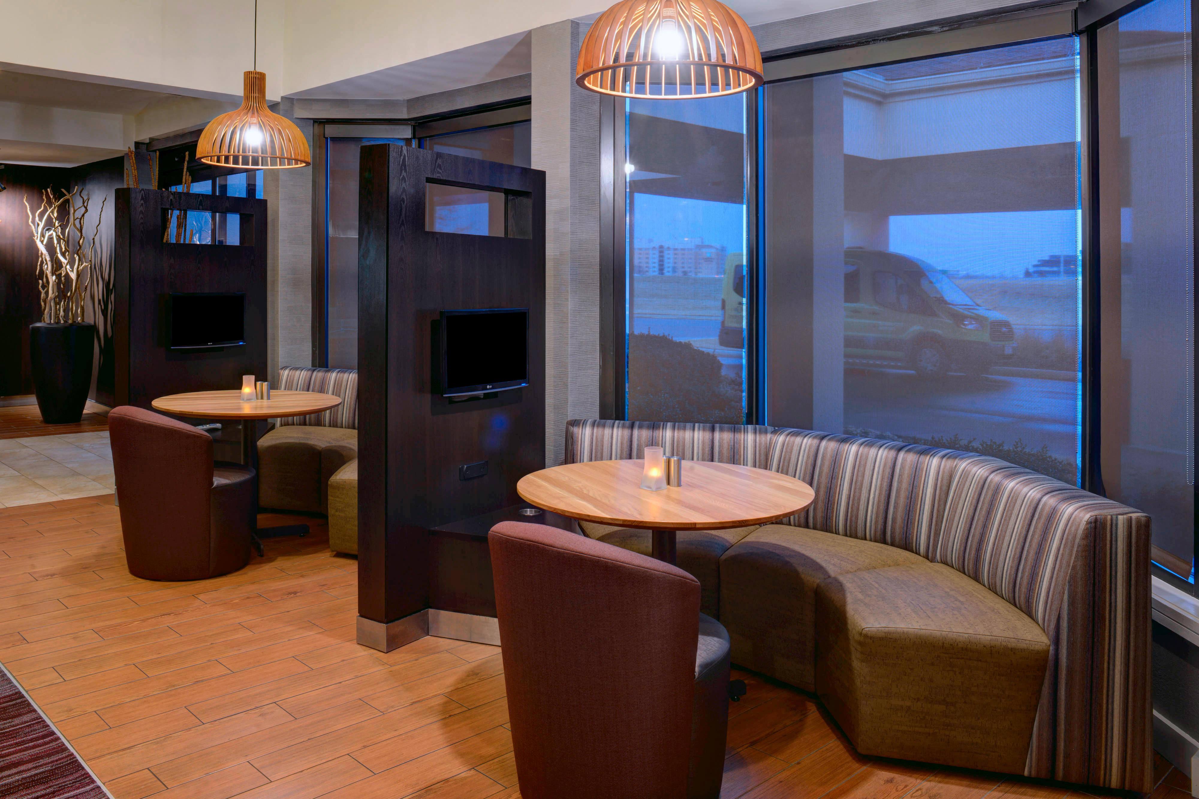 Sonesta Select Kansas City Airport Tiffany Springs Exterior photo