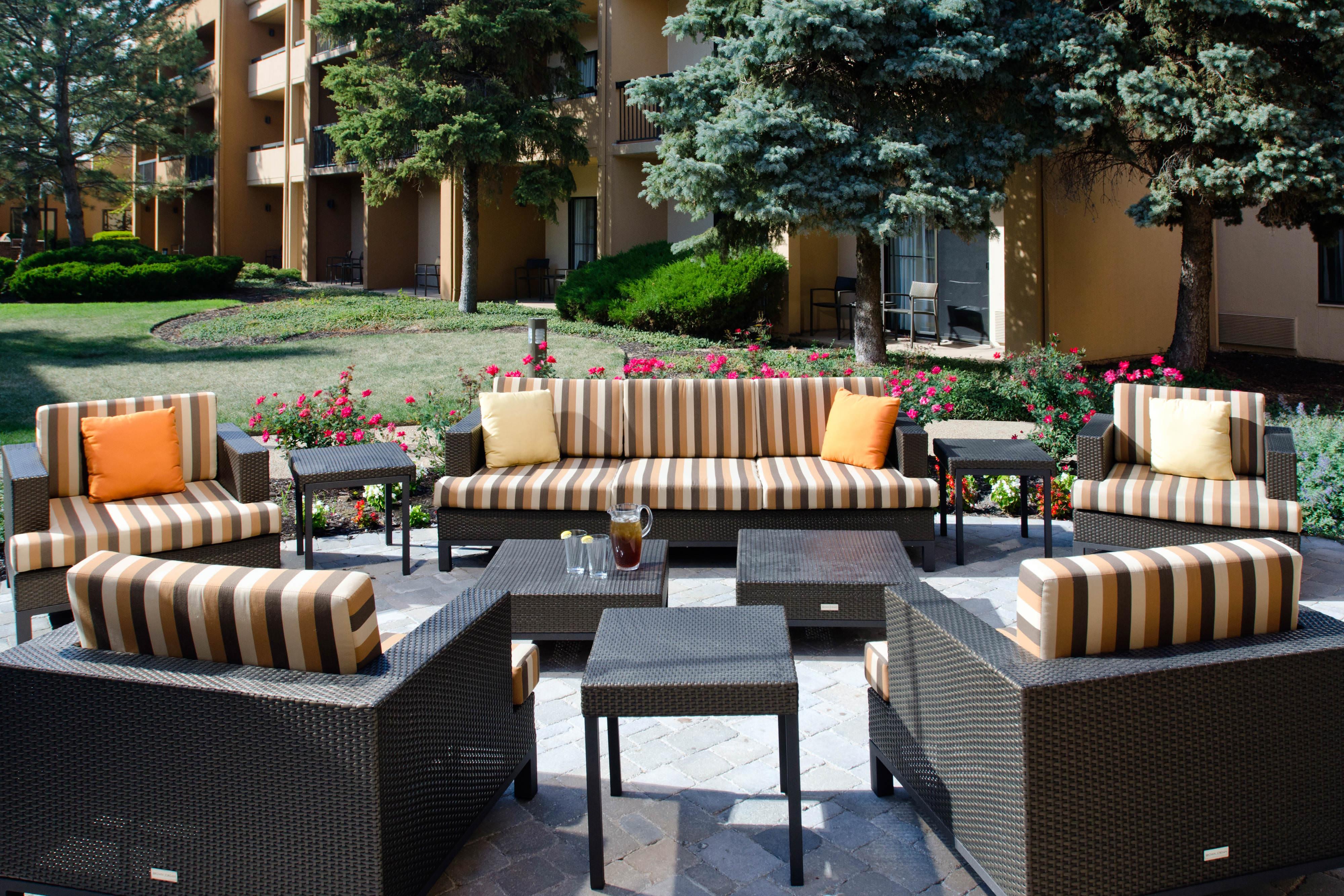 Sonesta Select Kansas City Airport Tiffany Springs Exterior photo
